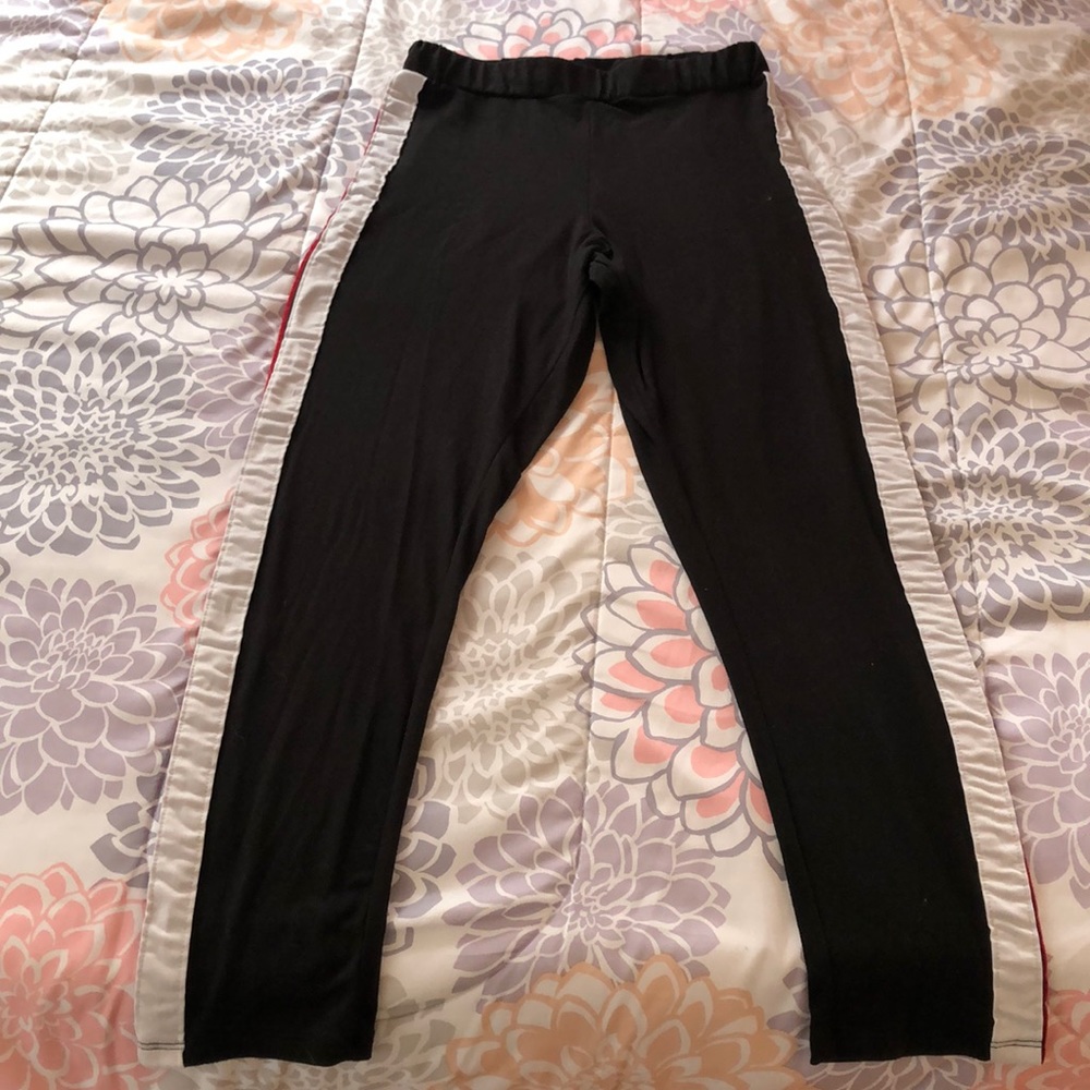 Windsor side striped leggings ✨